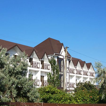 Shato Hotel Zatoka Exterior photo